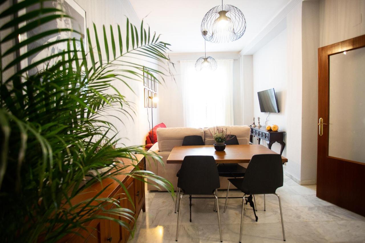 Wish Suite Torres De Sevilla Εξωτερικό φωτογραφία